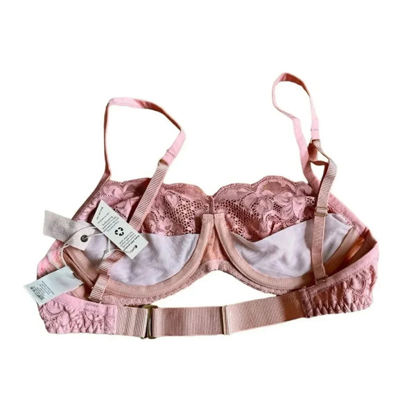 Free People Pink Lace Bra - Picture 2 of 9